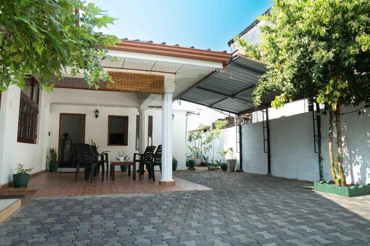 Serendib Hideout เนกอมโบ ภายนอก รูปภาพ